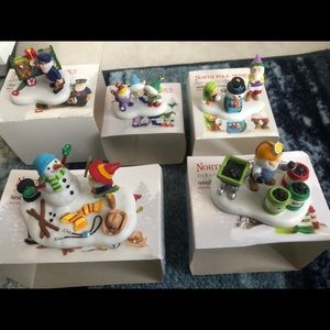 North Pole Series accessories (5)